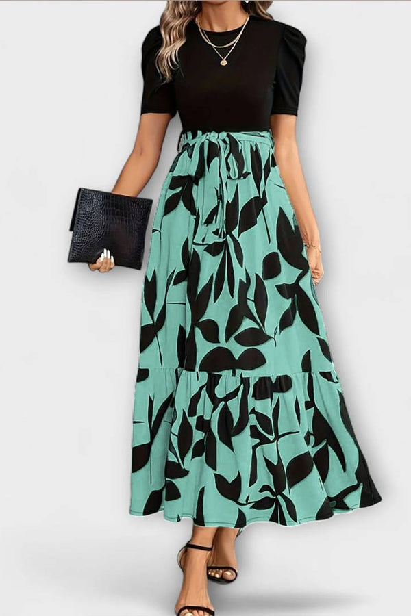 Luna - Sommerkleid mit Blumenmuster und Rundhalsausschnitt