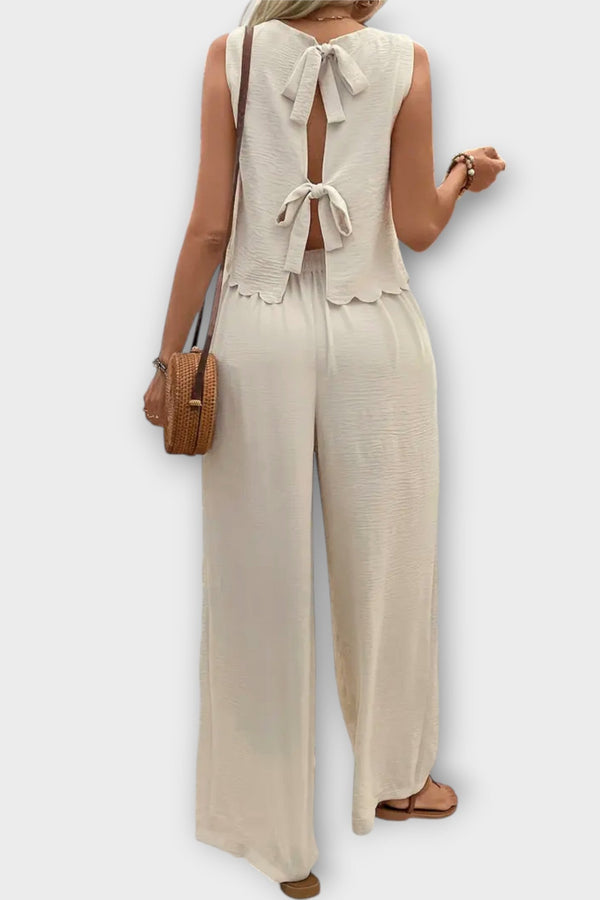 Valeria - Weste mit Blütenblattrand & Lange Hose