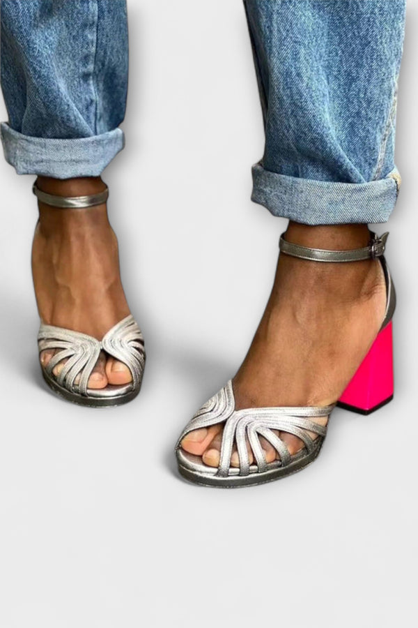 Naelle - Elegante Glänzende Sandalen