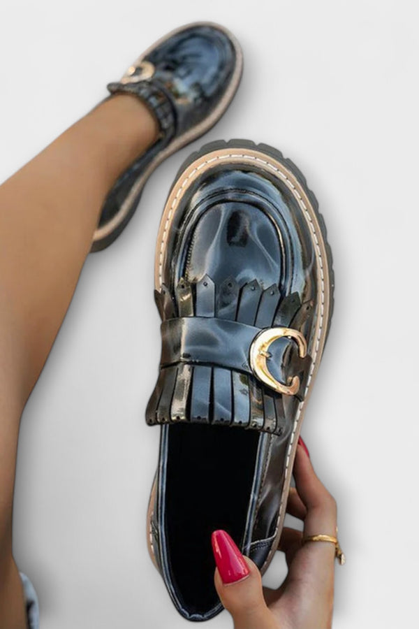 Nova – Runde Zehenpartie mit abstraktem Print, lässige Slipper