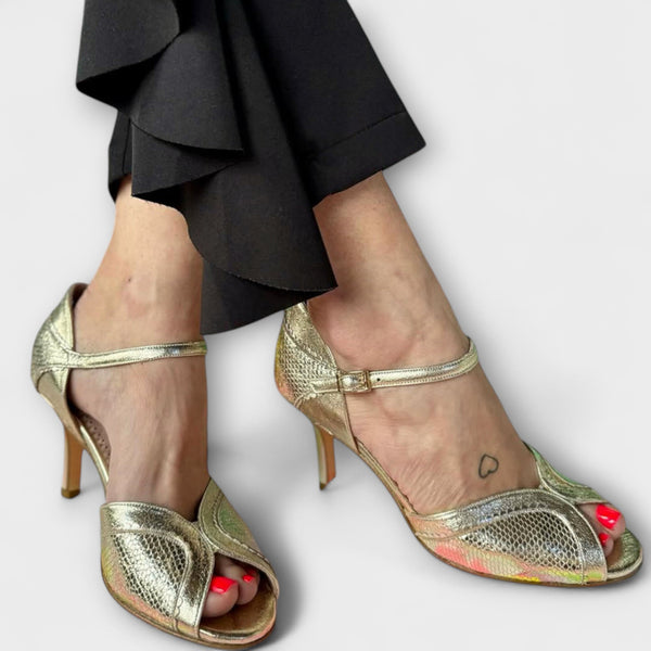 Maria - Goldene Stiletto-Absätze
