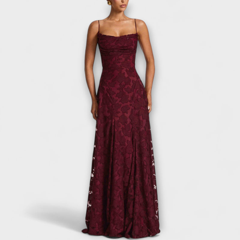 Kairi - Schickes Floral-Spitzen-Maxikleid mit Spaghettiträgern