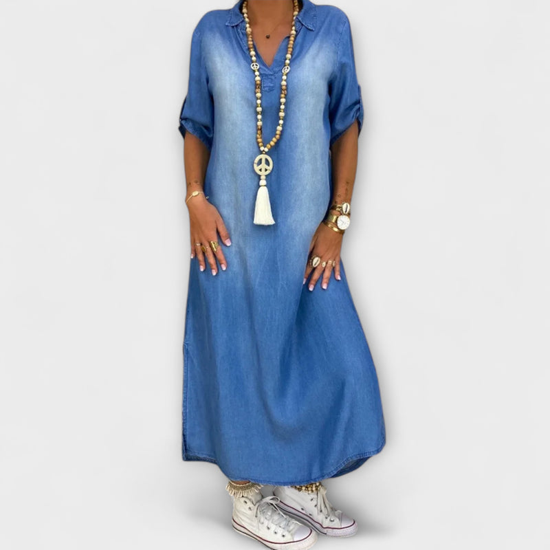 Lea - Langes Denim-Look Kleid mit Seitenschlitz