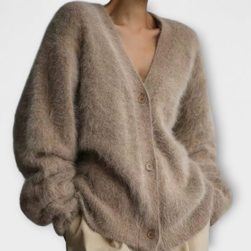 Lilla - Kuschelige Strickjacke