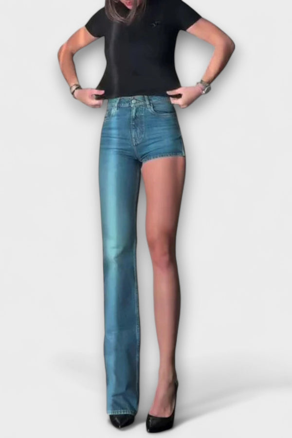 Astra - Trendige asymmetrische Denim-Shorts mit einem Schulterträger