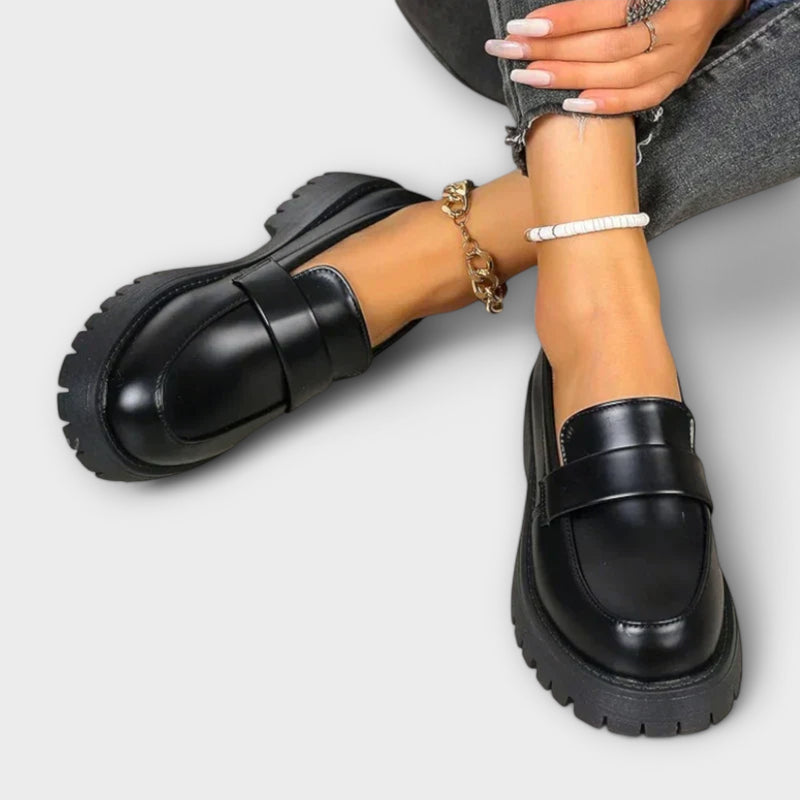 Damen Mokassin mit orthopädischem Design und Satinkeilen
