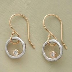 Vintage Gold- und Silber-Zirkonia-Ohrstecker