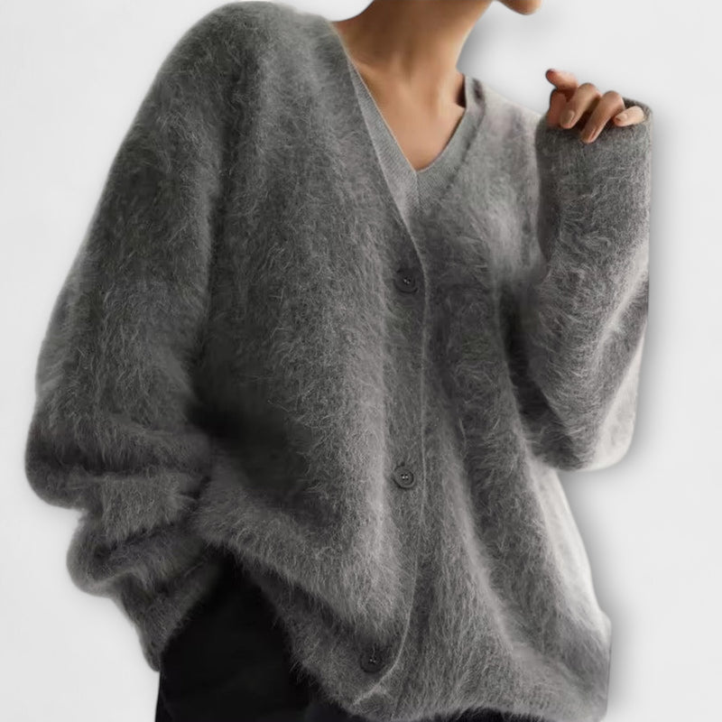Lilla - Kuschelige Strickjacke