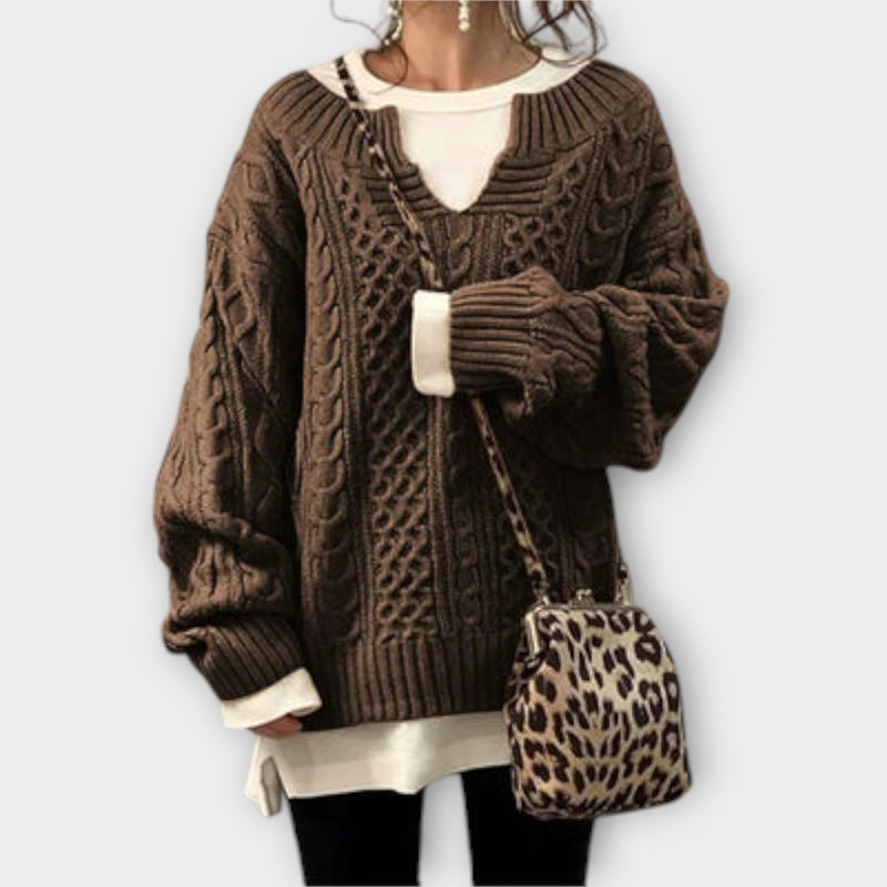 Lili - Übergroßer Strickpullover mit Zopfmuster