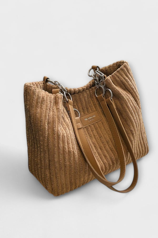 Lora. - Weiche Cord-Schultertasche