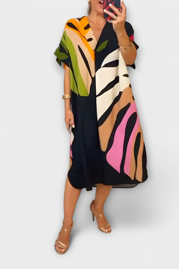 Roos - Lässiges Kleid mit Bunter Blätterdruck