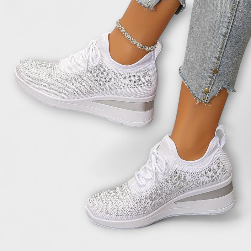 Giselle – Schillernde Orthopädische Sneakers mit Strass