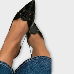 Melissa - Strukturierte schwarze Slingback-Stilettos