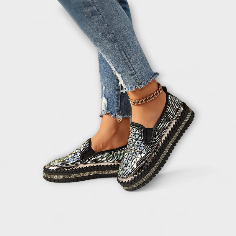 Vada – Mit Strasssteinen besetzte Slipper