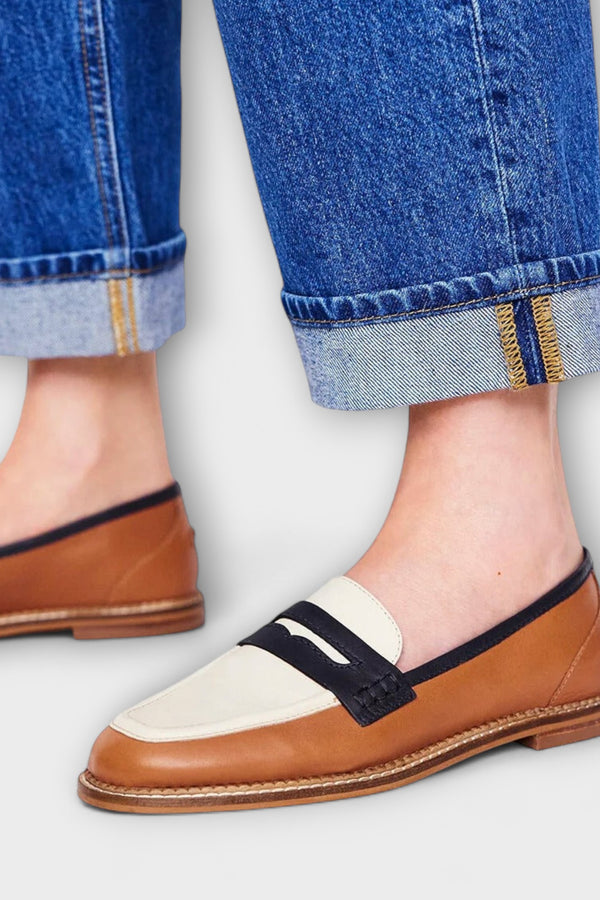 Oceane – Brauner Loafer mit runder Spitze und Farbblock-Design