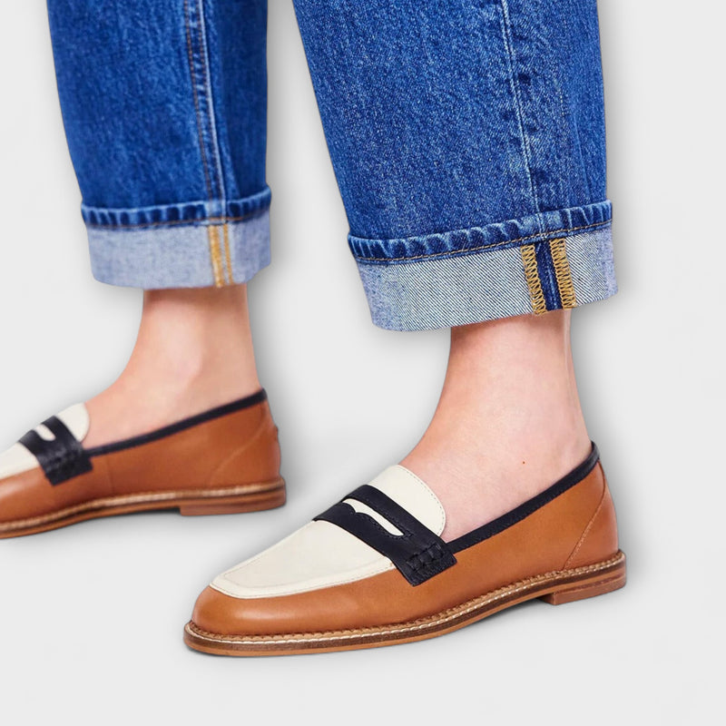 Oceane – Brauner Loafer mit runder Spitze und Farbblock-Design