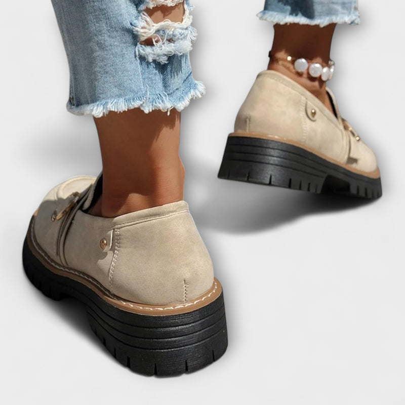 Poet – Lässige Slipper mit runder Spitze