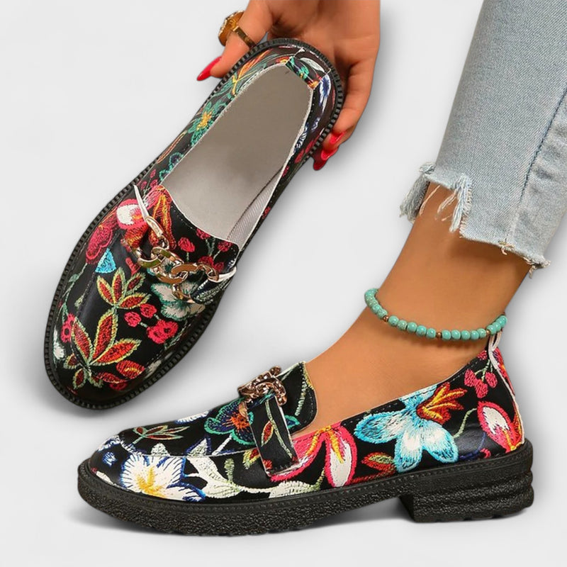 Orla – Mehrfarbige Loafer mit Blumenmuster