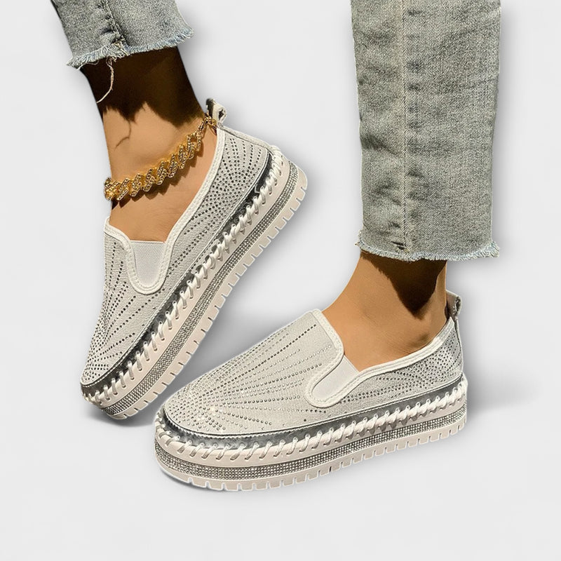 Sable – Mit Strasssteinen verzierte Schuhe
