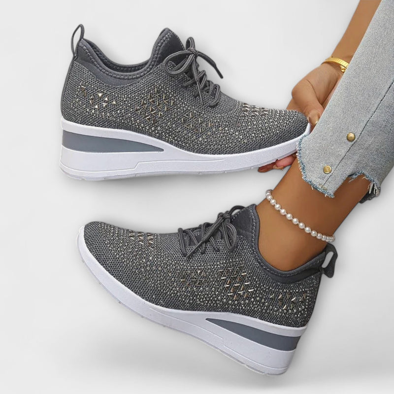 Giselle – Schillernde Orthopädische Sneakers mit Strass