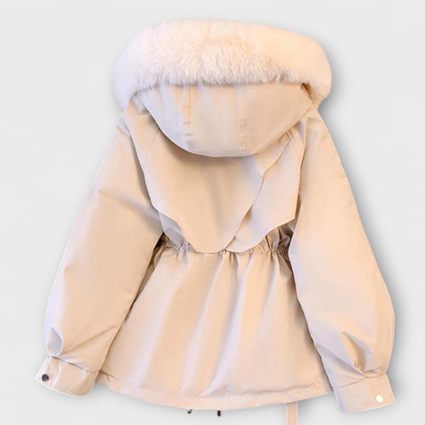 Bela - Elegante Winterjacke Brévine mit Pelzkragen