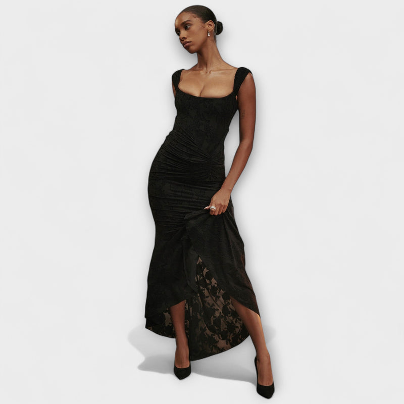 Renske - Langes Kleid mit Eleganten und Raffinierten Korsett